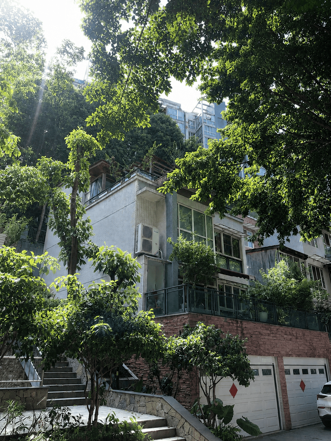铜梁岛居岁月从容升级：小小岛老别墅加装蒂升悦行款电梯